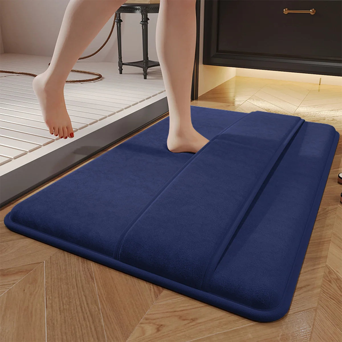 Thickened Coral Fleece Bath Mat — Non-Slip, Absorbent & Quick-Drying