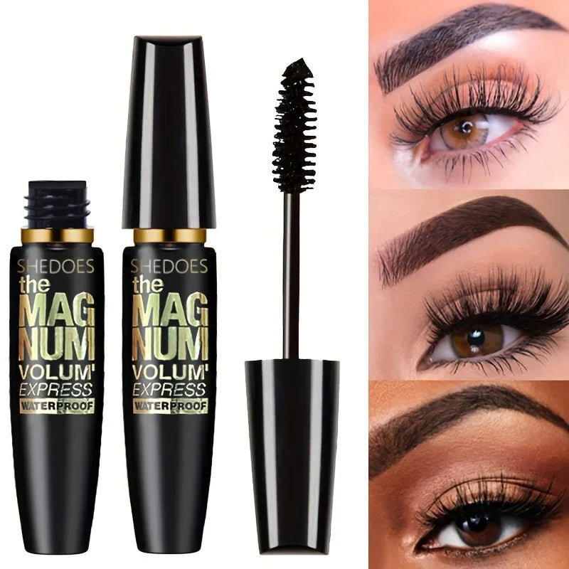 Mascara with Curved Brush Wand