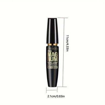 Mascara with Curved Brush Wand