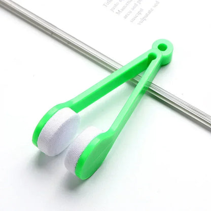 Microfiber Glasses Cleaning Brush — Portable Lens Cleaner for Eyeglasses & Sunglasses